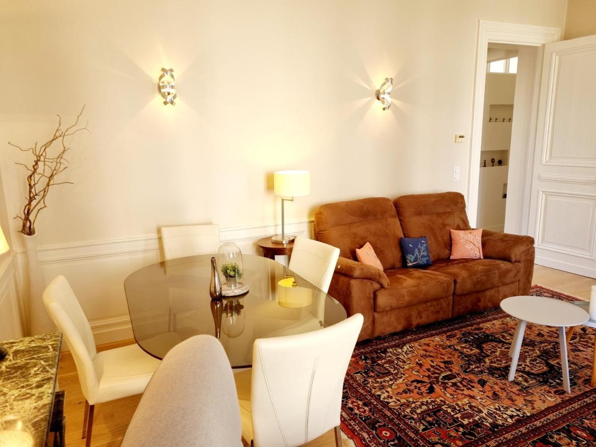 Face A L'Hotel De Ville Grand Et Lumineux Appartement Angoulême Dış mekan fotoğraf